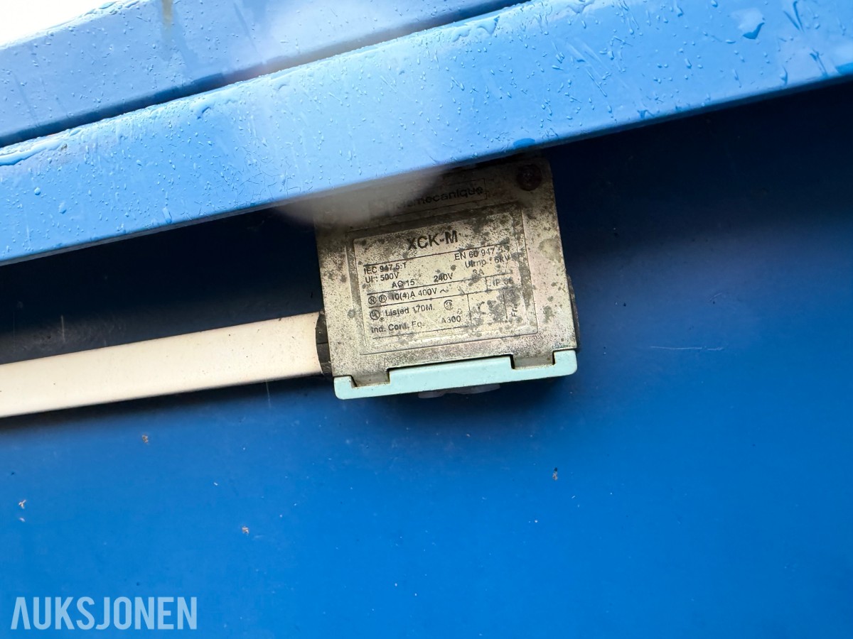 2000 mod. GMM KPM 16 presscontainer. Krokramme. Komplett