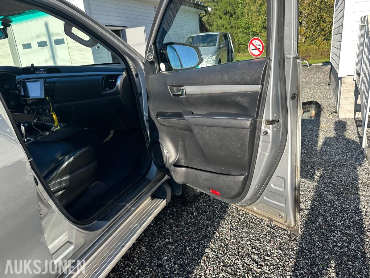 2017 Toyota HiLux 2,4 150hk 4WD Automat, Ryggekamera, Hengerfeste