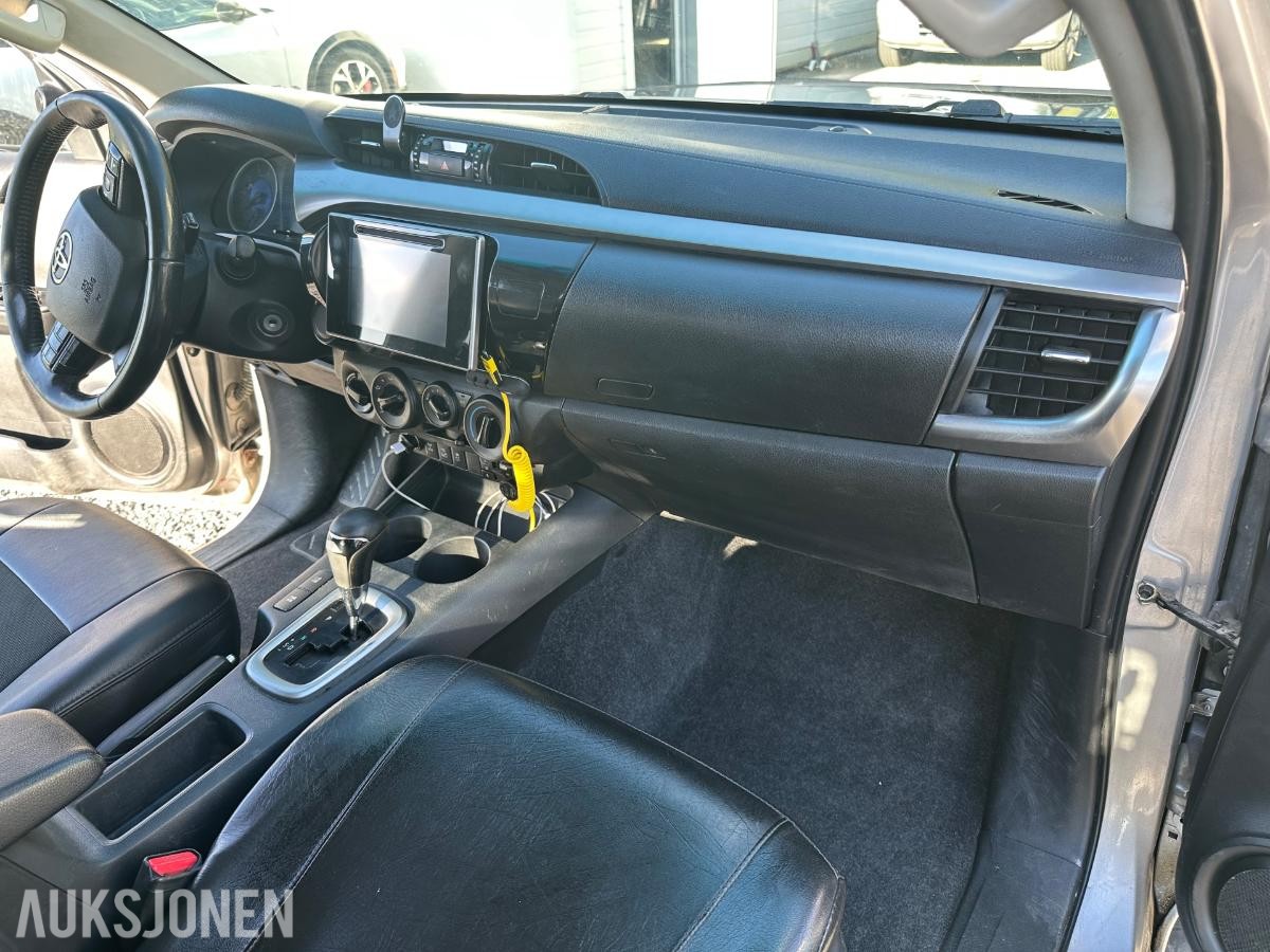 2017 Toyota HiLux 2,4 150hk 4WD Automat, Ryggekamera, Hengerfeste