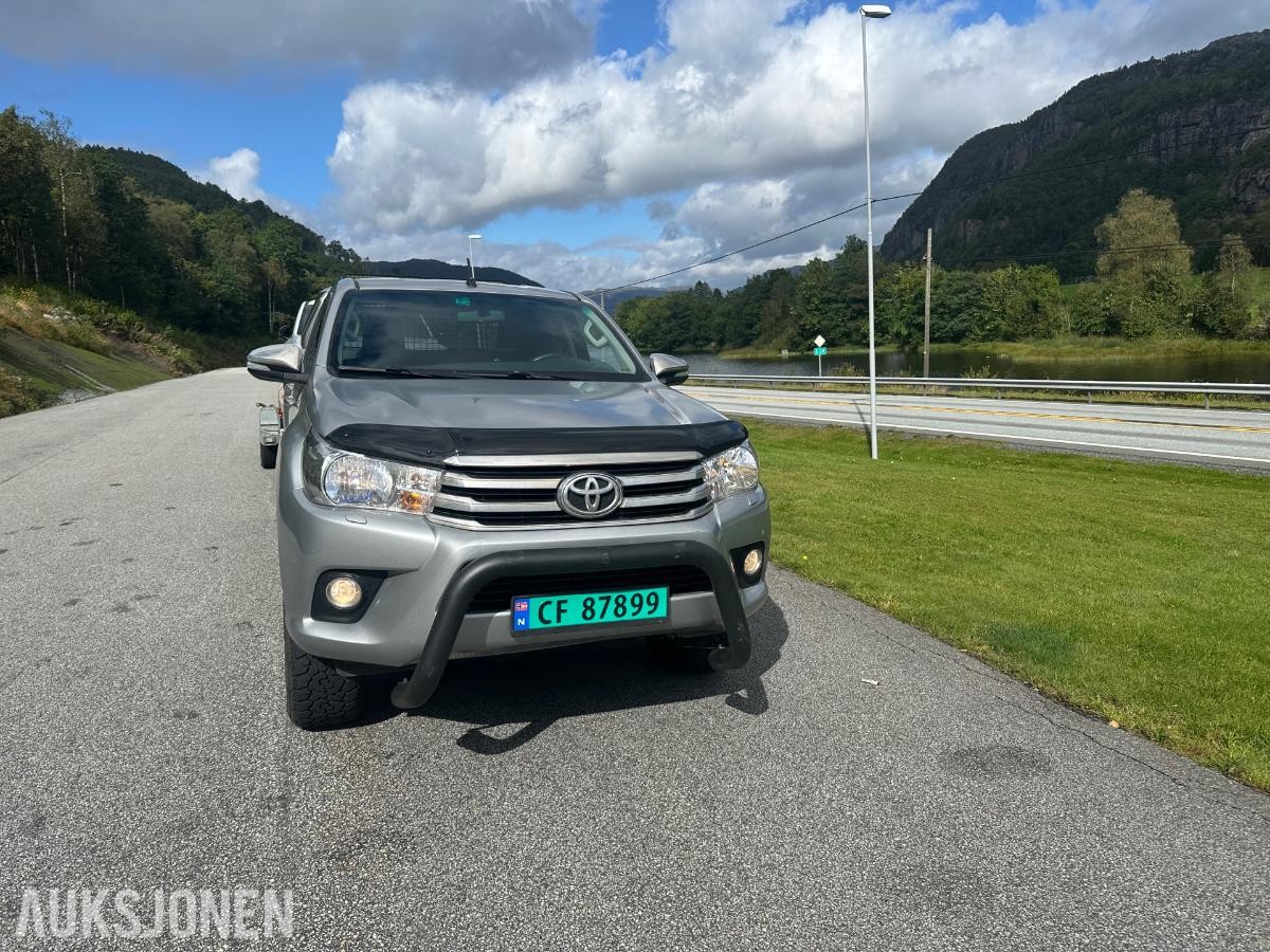 2017 Toyota HiLux 2,4 150hk 4WD Automat, Ryggekamera, Hengerfeste