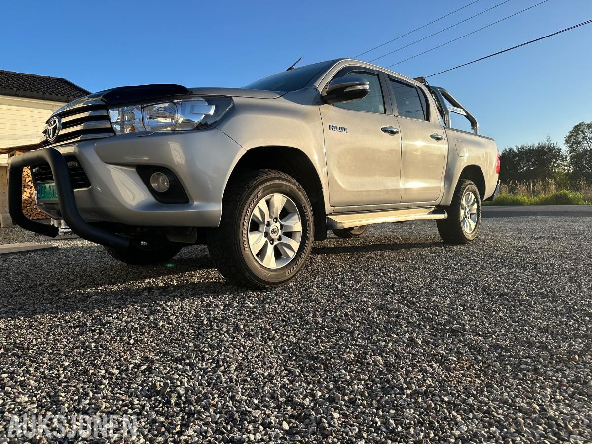 2017 Toyota HiLux 2,4 150hk 4WD Automat, Ryggekamera, Hengerfeste