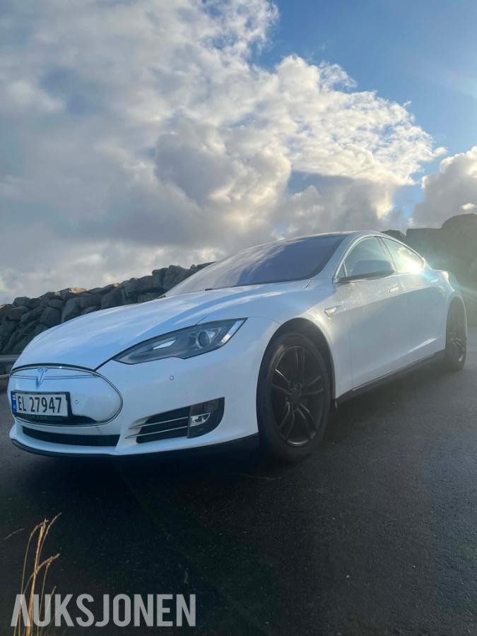 2013 TESLA MODEL S SKINN NAVIGASJON LUFTFJÆRING FREE-LADING