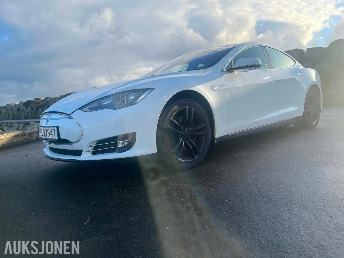 2013 TESLA MODEL S SKINN NAVIGASJON LUFTFJÆRING FREE-LADING