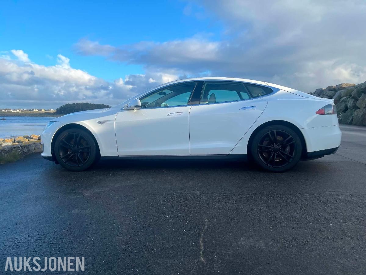 2013 TESLA MODEL S SKINN NAVIGASJON LUFTFJÆRING FREE-LADING