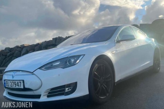 2013 TESLA MODEL S SKINN NAVIGASJON LUFTFJÆRING FREE-LADING
