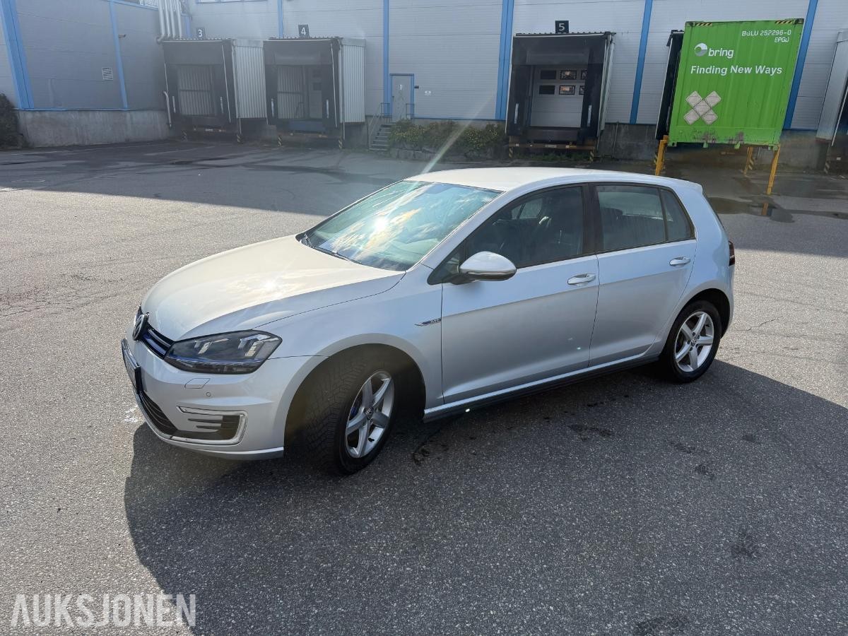 2015 Volkswagen GOLF GTE 1.4 150hk AUTOMAT ADAPTIV CRUISEKONTROLL NAVI