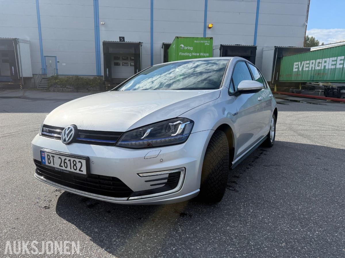 2015 Volkswagen GOLF GTE 1.4 150hk AUTOMAT ADAPTIV CRUISEKONTROLL NAVI
