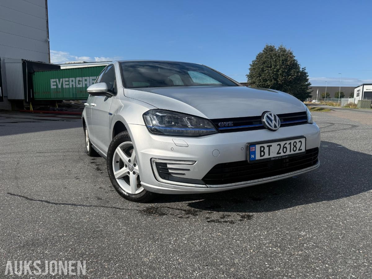 2015 Volkswagen GOLF GTE 1.4 150hk AUTOMAT ADAPTIV CRUISEKONTROLL NAVI