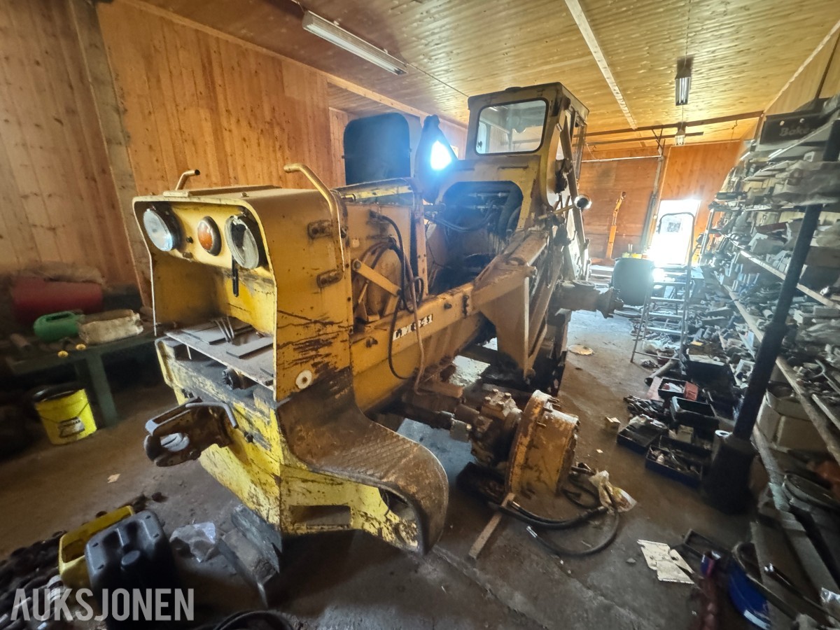 Volvo LM841 baklaster