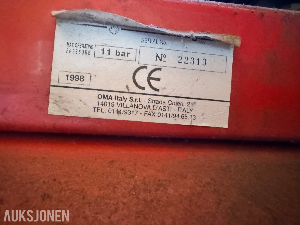 Volvo LM841 baklaster