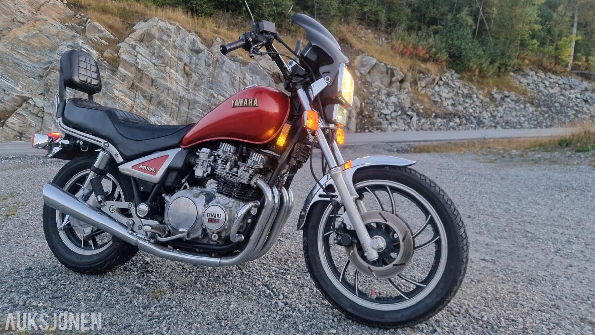 1982 Yamaha XJ 750 MAXIM 