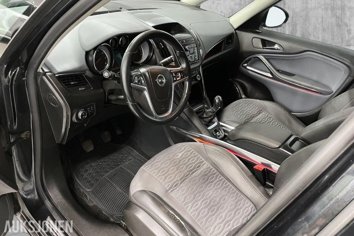 2012 Opel Zafira Tourer, ZAFIRA TOURER 2.0-131 D, 165390km