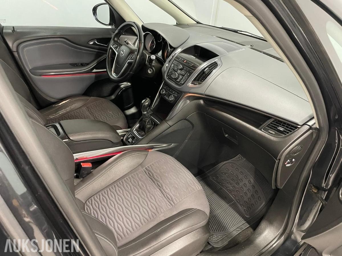 2012 Opel Zafira Tourer, ZAFIRA TOURER 2.0-131 D, 165390km