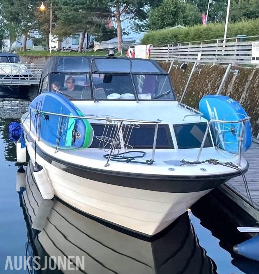 1986 Skarpnes 30 Aktercabin