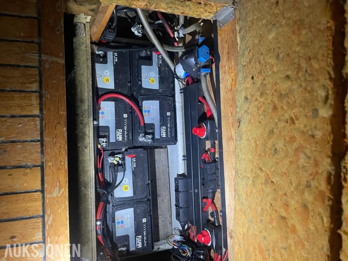 1986 Skarpnes 30 Aktercabin