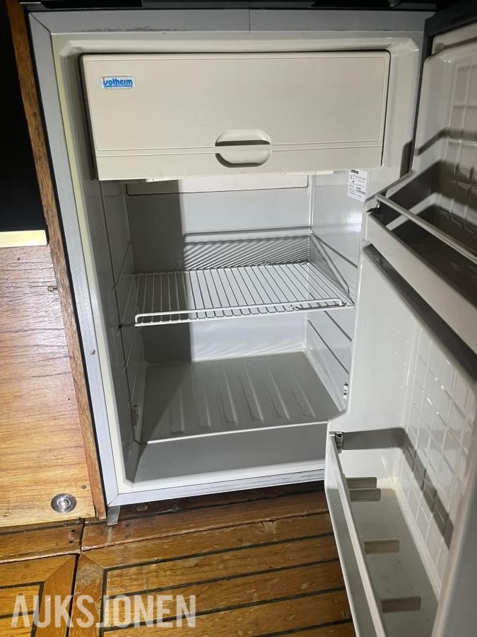 1986 Skarpnes 30 Aktercabin
