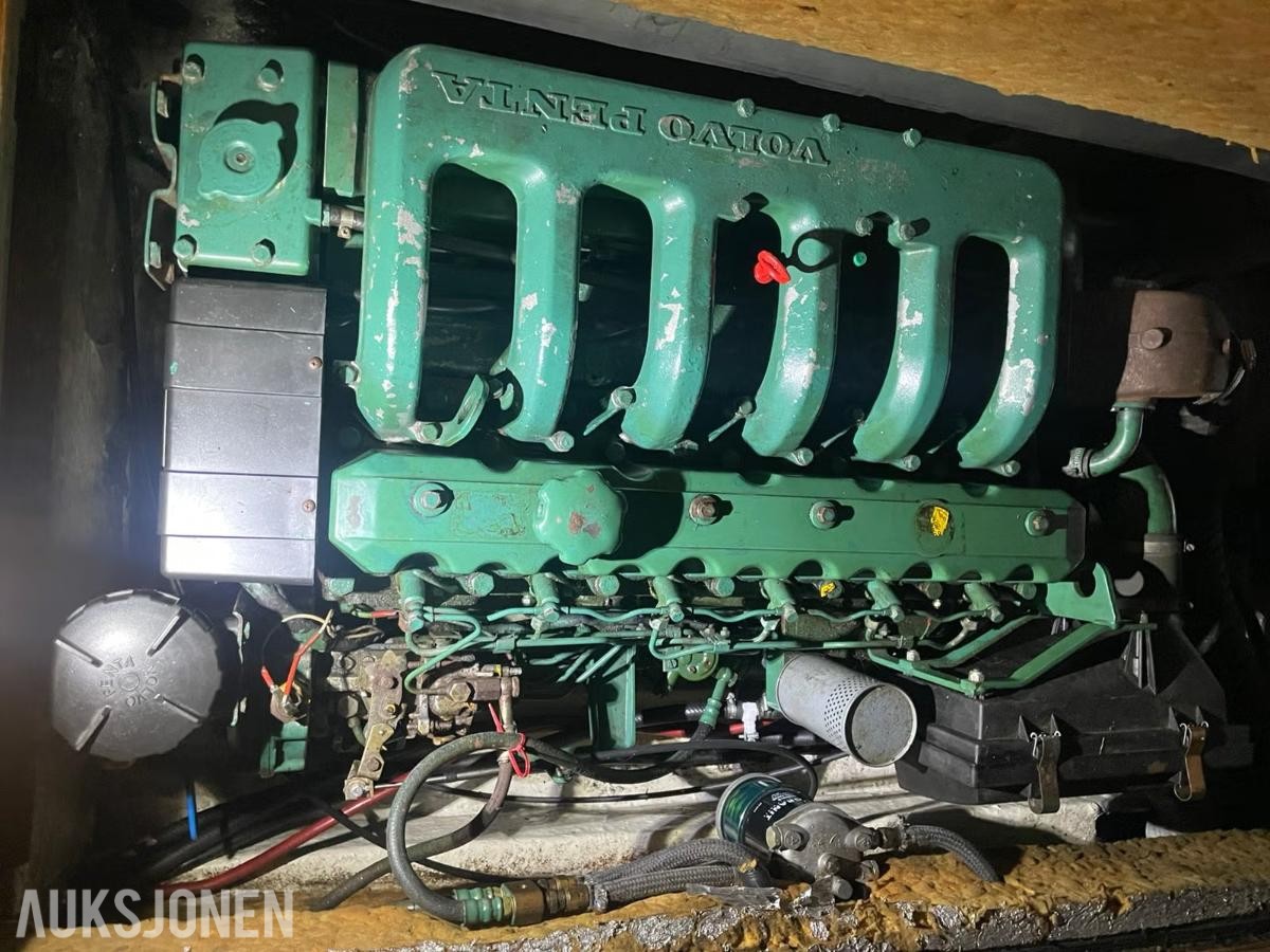 1986 Skarpnes 30 Aktercabin