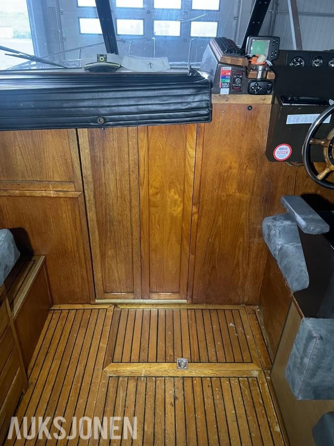1986 Skarpnes 30 Aktercabin