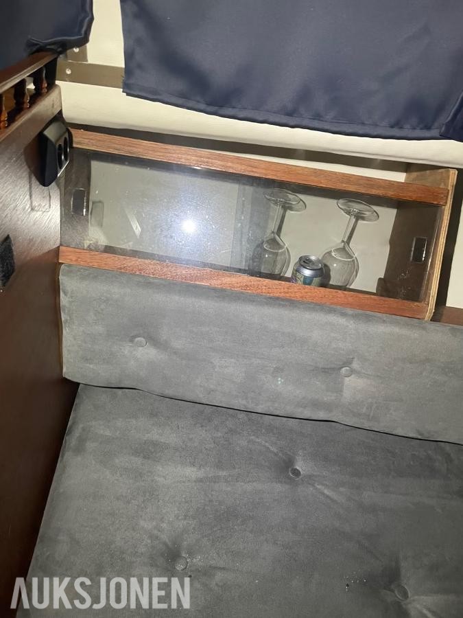 1986 Skarpnes 30 Aktercabin