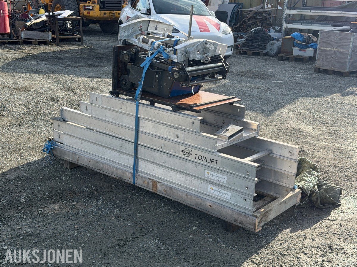 Toplift takheis / stigeheis med skinner og løfteenhet