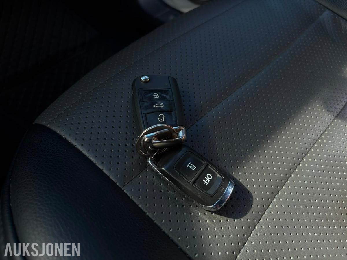 2017 Volkswagen Tiguan R-LINE 2,0 TDI 150HK 4MOTION DSG HENGERFESTE VARMER
