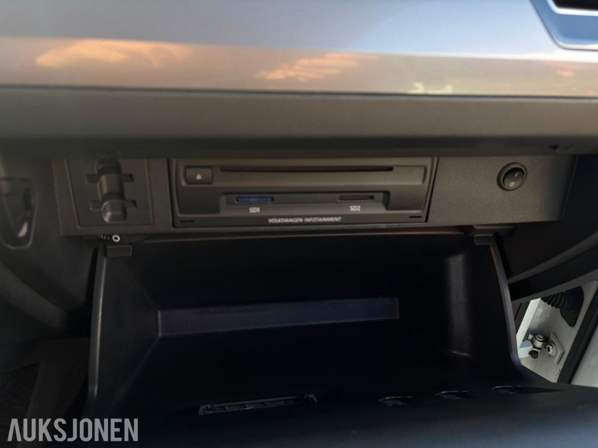2017 Volkswagen Tiguan R-LINE 2,0 TDI 150HK 4MOTION DSG HENGERFESTE VARMER
