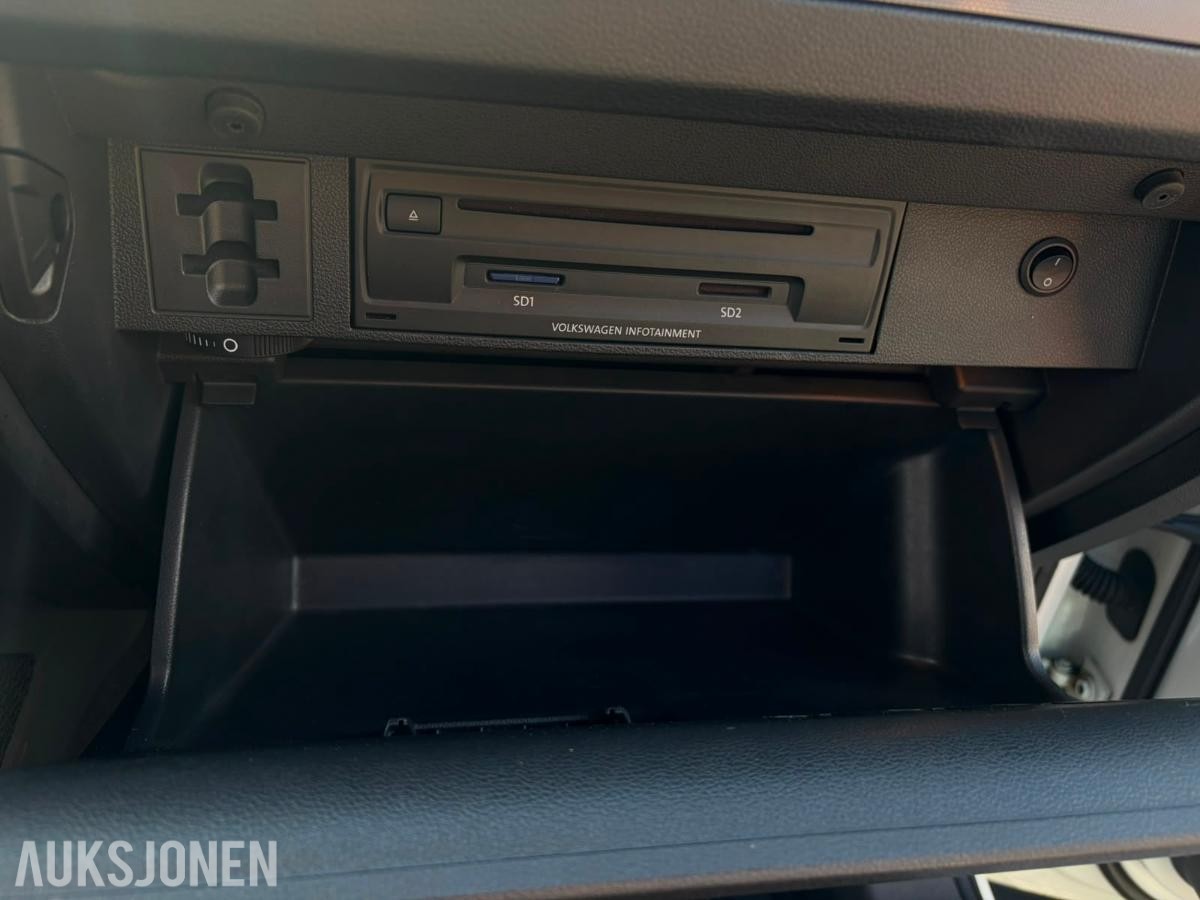 2017 Volkswagen Tiguan R-LINE 2,0 TDI 150HK 4MOTION DSG HENGERFESTE VARMER