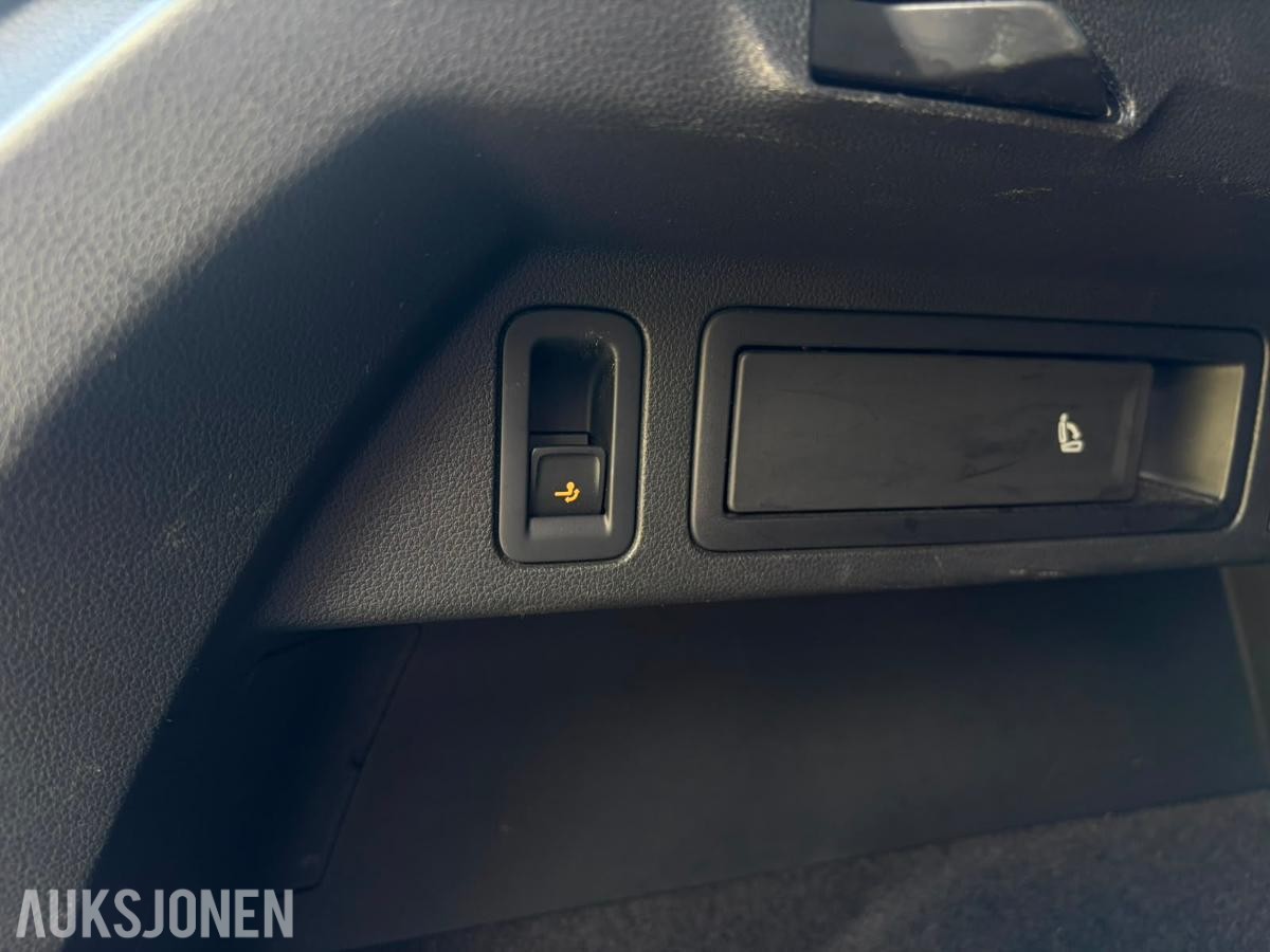 2017 Volkswagen Tiguan R-LINE 2,0 TDI 150HK 4MOTION DSG HENGERFESTE VARMER