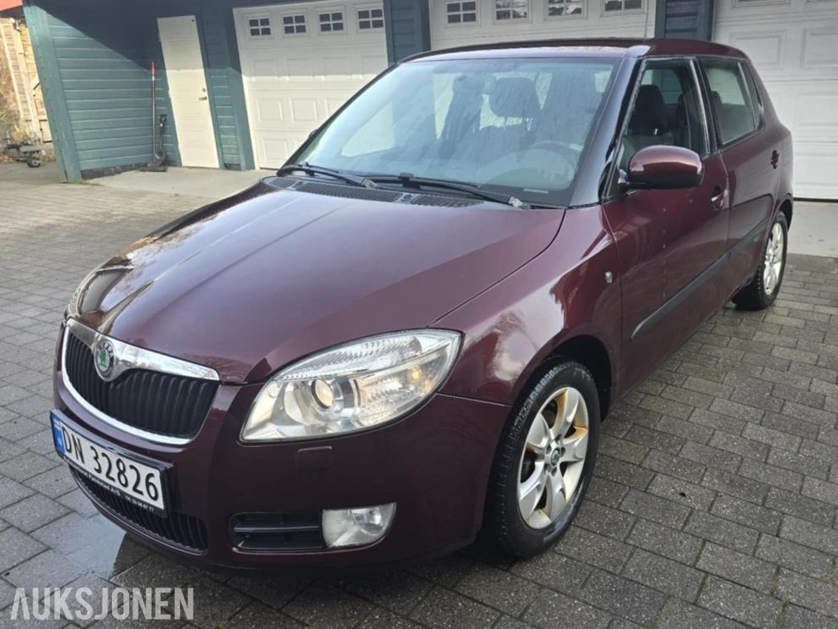 2010 Skoda Fabia 1.2, 140000km, S+V dekk