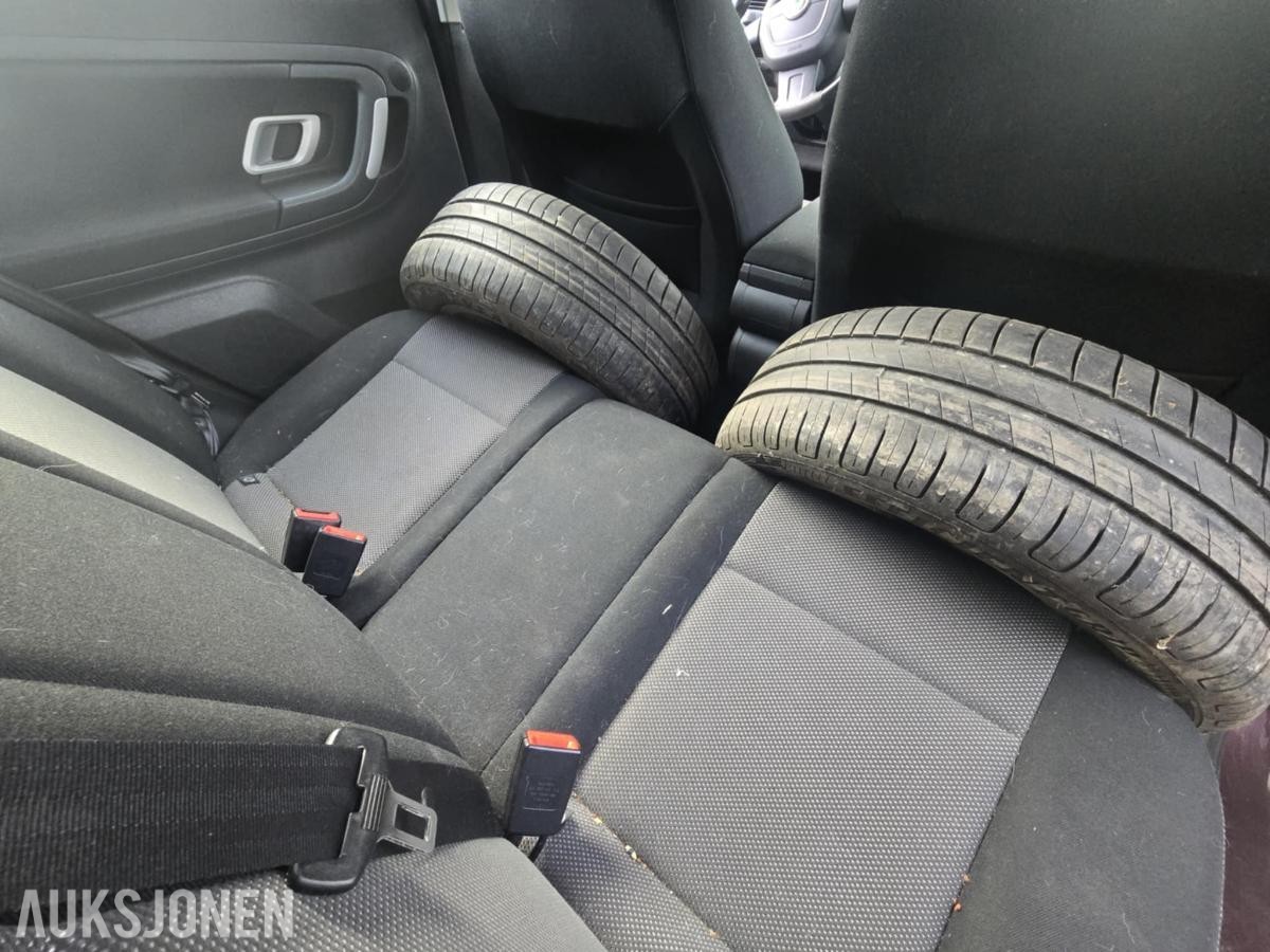 2010 Skoda Fabia 1.2, 140000km, S+V dekk