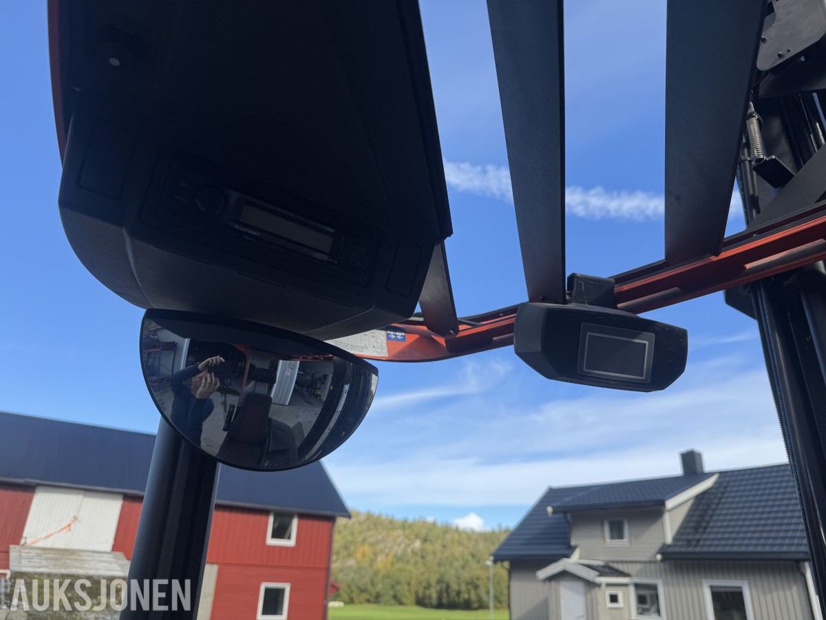 2015 BT BT TXH6750 SKYVEMASTTRUCK