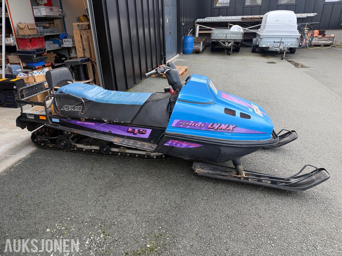 1995 Lynx 5900 LTS SNØSCOOTER