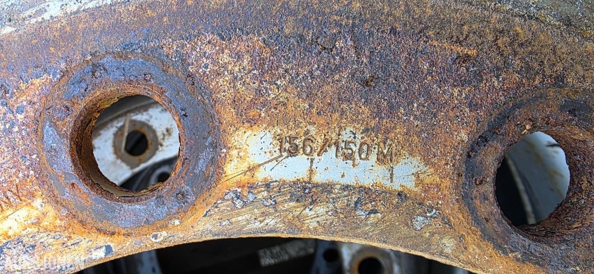 3 stk. lastebildekk på felg, blandet parti 315/80R22.5 og 385/80R22.5