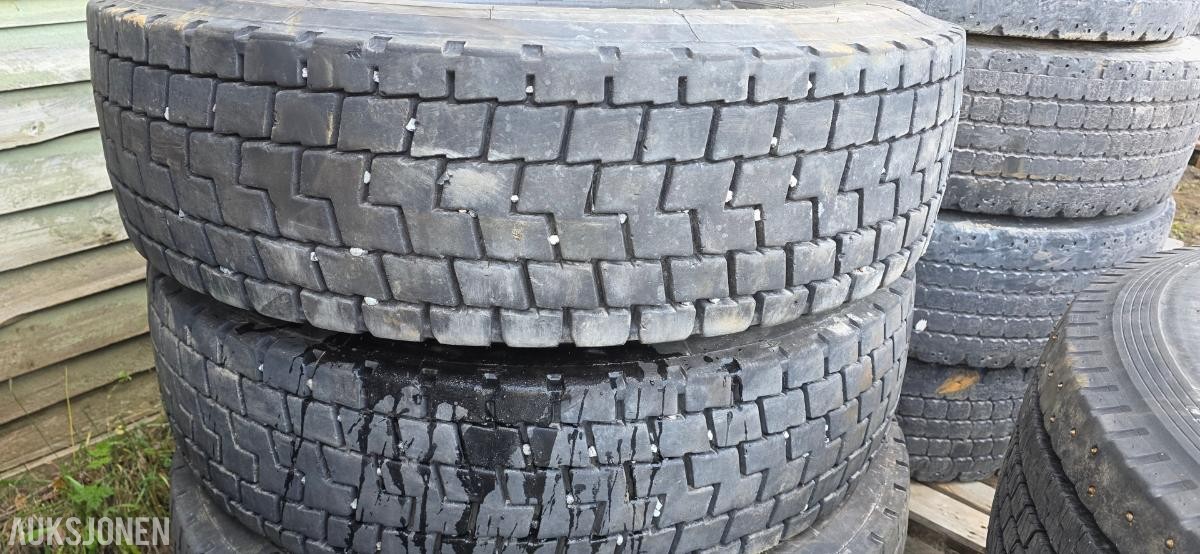 4 stk. Bridgestone RW-Drive 315/80R22.5, M+S, uten felg