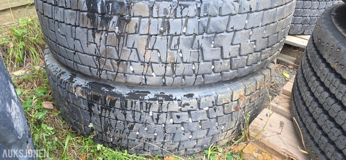 4 stk. Bridgestone RW-Drive 315/80R22.5, M+S, uten felg