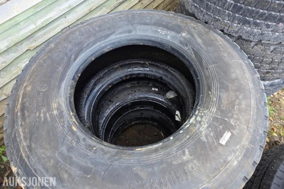 4 stk. Bridgestone RW-Drive 315/80R22.5, M+S, uten felg