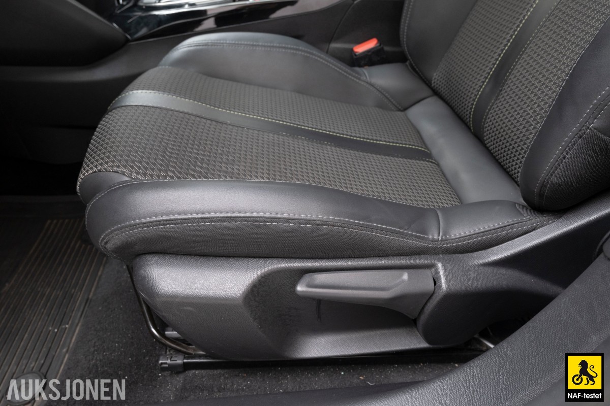 2020 Peugeot 208 136HK GT-LINE PANO KAMERA NAVI LED CRUISE