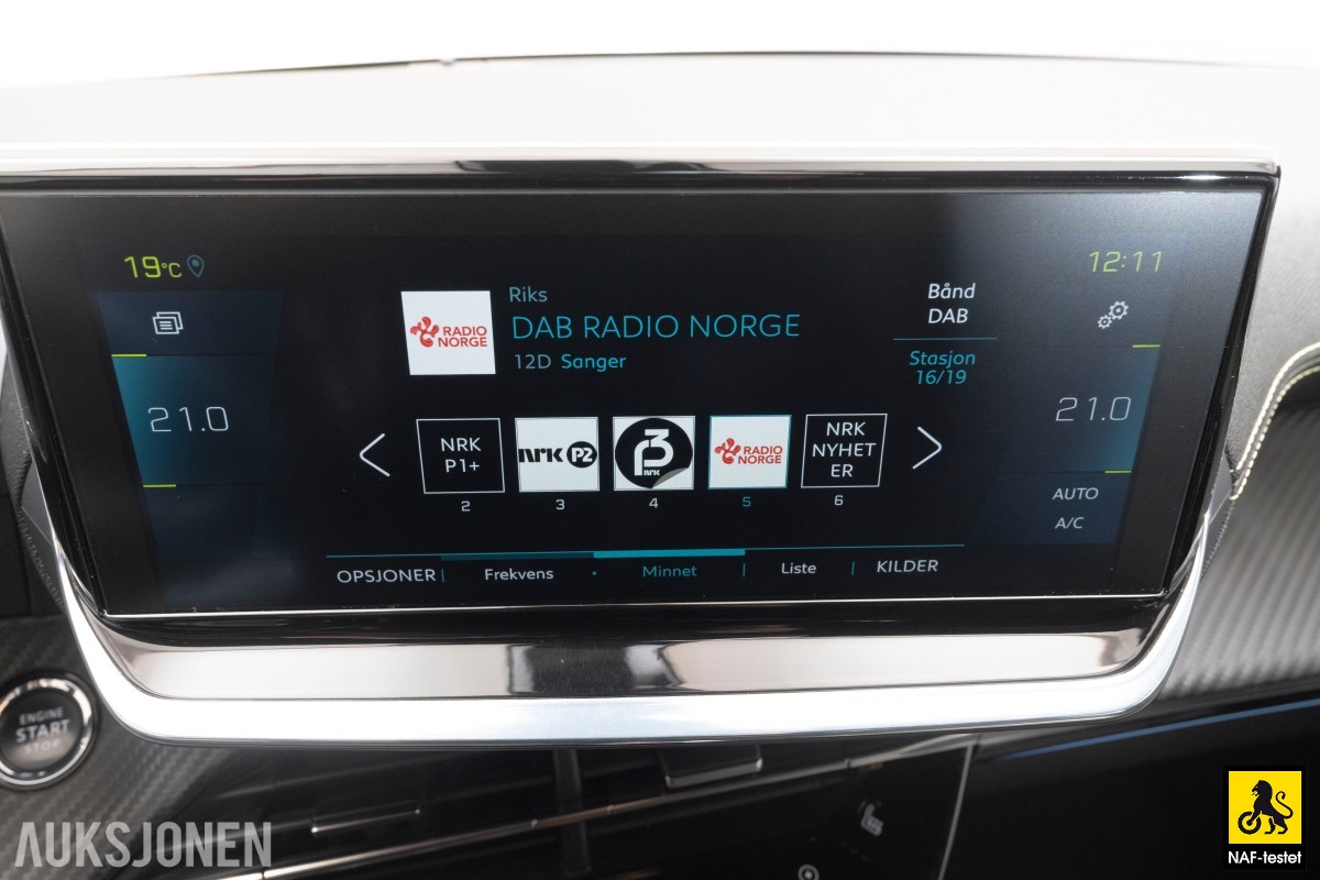2020 Peugeot 208 136HK GT-LINE PANO KAMERA NAVI LED CRUISE