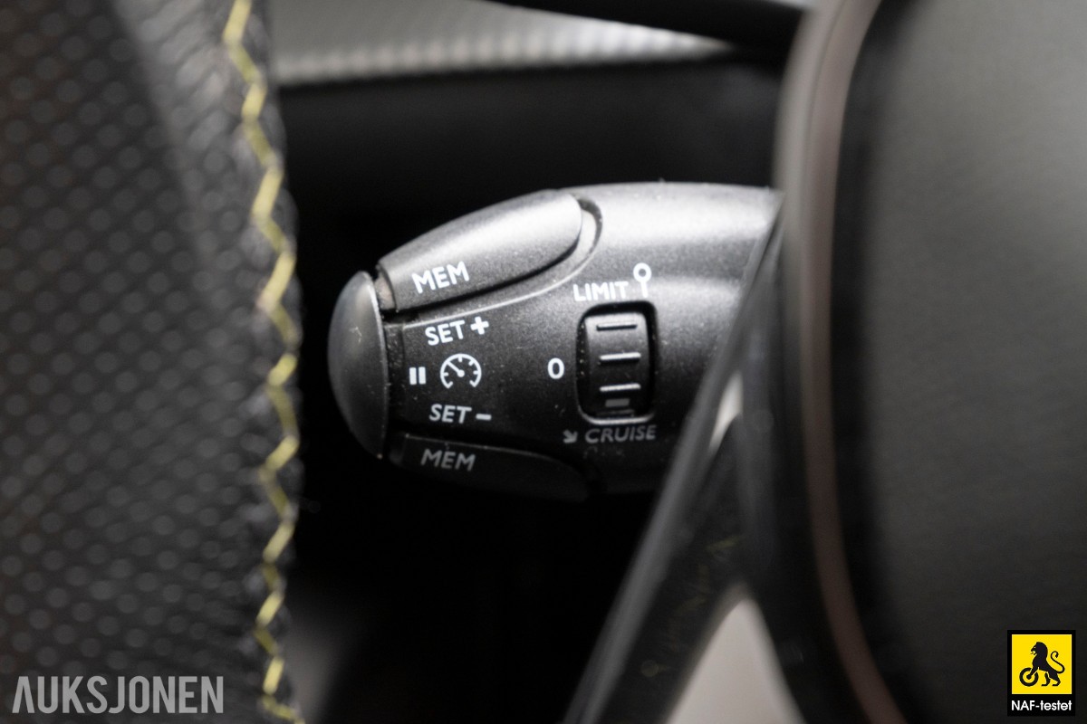 2020 Peugeot 208 136HK GT-LINE PANO KAMERA NAVI LED CRUISE