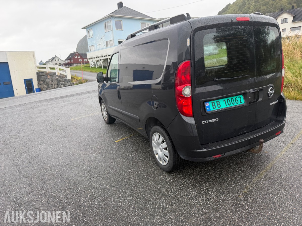 2016 Opel COMBO 1.2-90 D Varebil