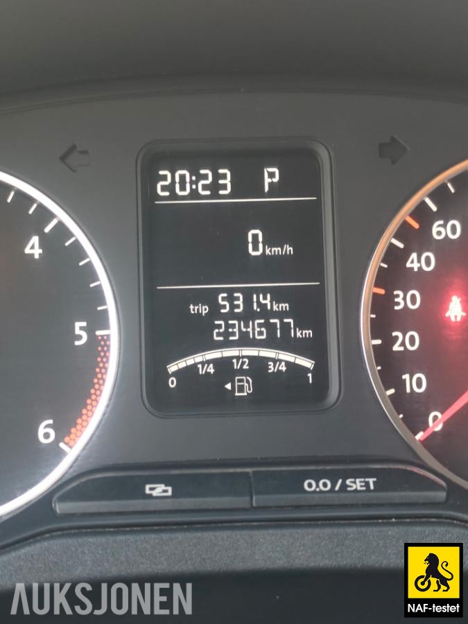 2013 VOLKSWAGEN AMAROK TDI 179HK 4MOTION AUTO 5-SETER NAF-TEST EU-OK 09.28