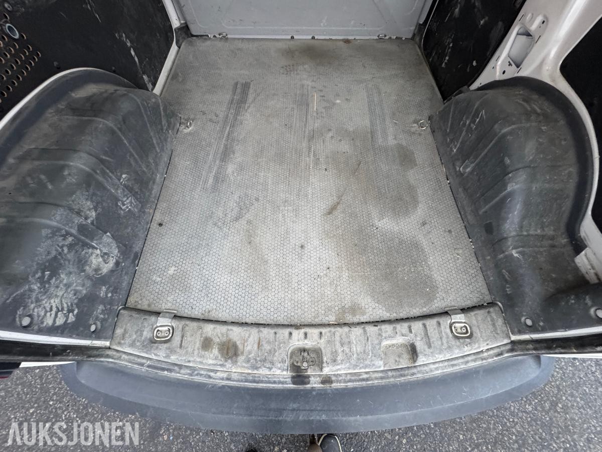 2016 Volkswagen Caddy 2.0 TDI 122hk 4Motion / rep objekt / 136229km