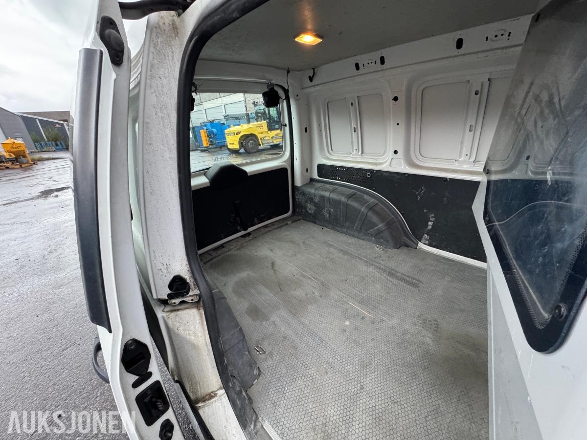2016 Volkswagen Caddy 2.0 TDI 122hk 4Motion / rep objekt / 136229km