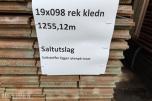 19 x 98 mm. Rektangulær kledning. Saltutslag