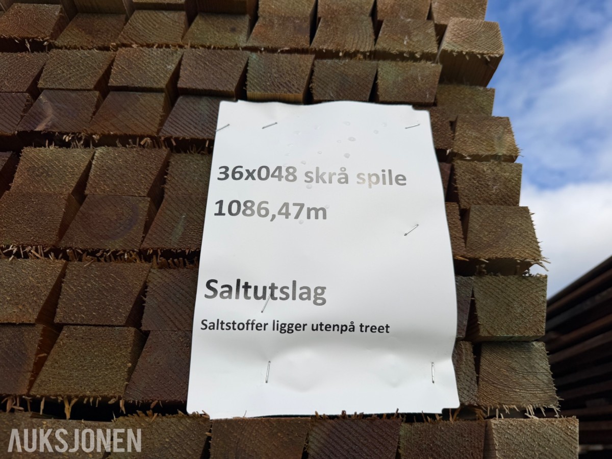 36 x 48 mm. Skra spile. Saltutslag