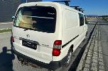 2010 Toyota HIACE 2.5 D-4D 117 HK 4WD HENGERFESTE SKYVEDØRER TAKSTATIV