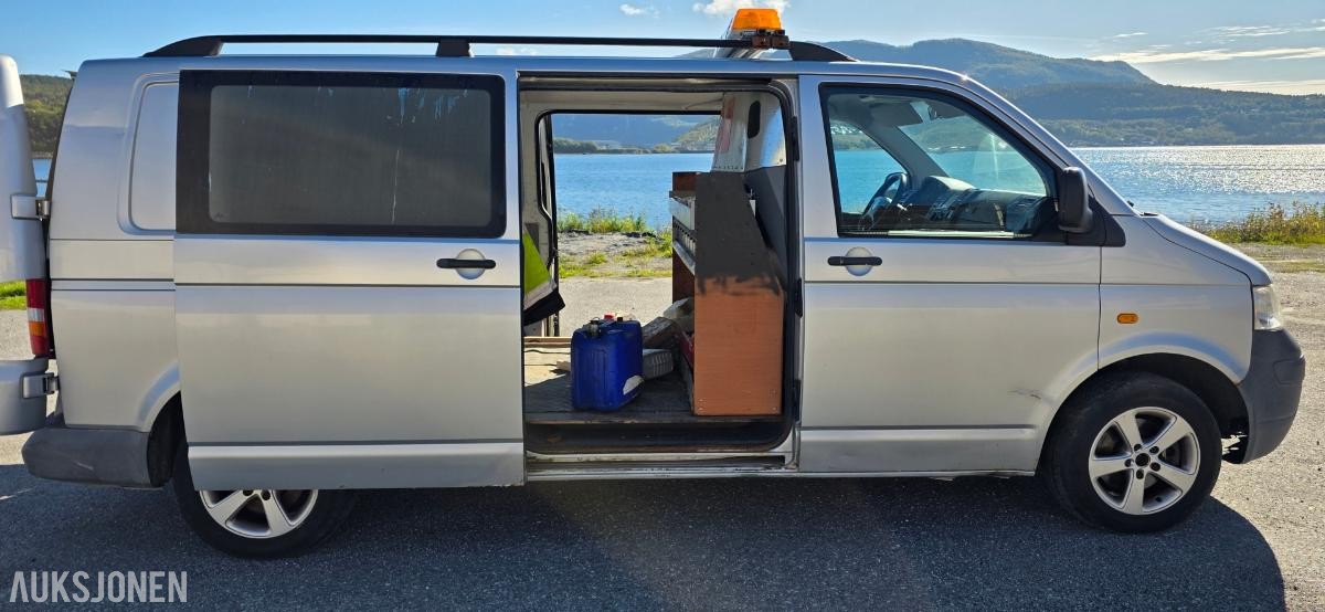 2007 Volkswagen Transporter, TRANSPORTER 2.5-131 D 4MOTION, 331150km
