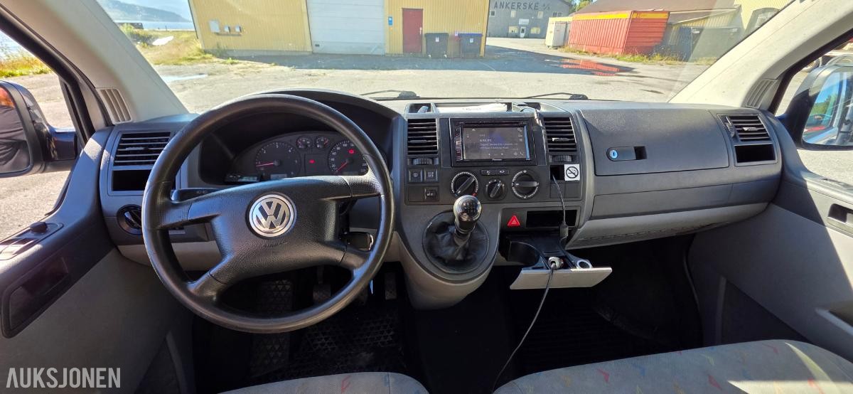 2007 Volkswagen Transporter, TRANSPORTER 2.5-131 D 4MOTION, 331150km