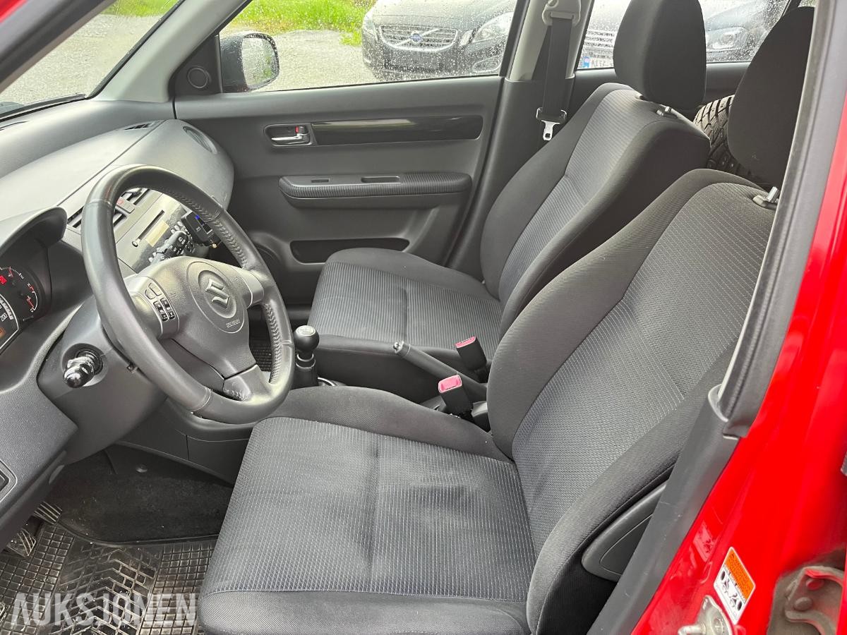 2010 Suzuki Swift, SWIFT 1.3-91 4X4, 107549km