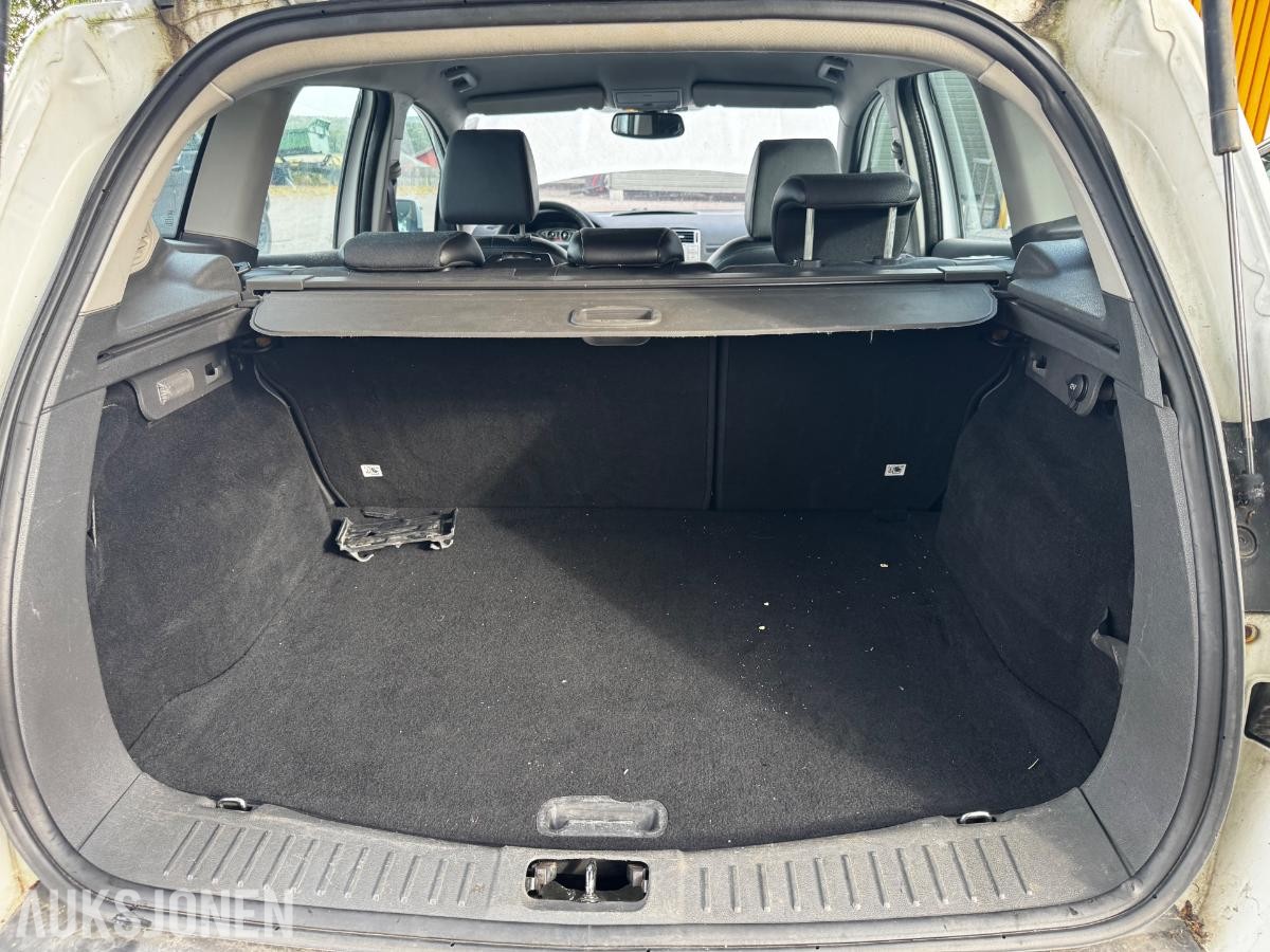 2009 Ford Kuga 2.0 Diesel 136hk AWD, Delebil/ Reparasjonsobjekt